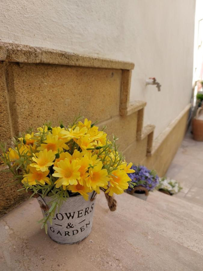 A Casa Di Frida Hotel Lecce Buitenkant foto